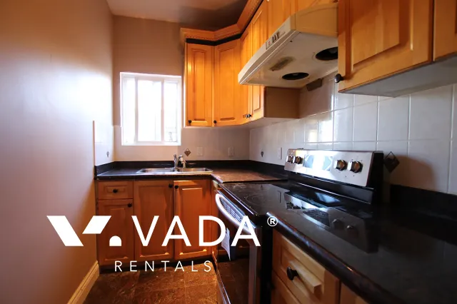 Victoria Fraserview - 2 Bedroom House (Upper Level) For Rent in Vancouver at 425 East 64th Avenue, Vancouver, BC