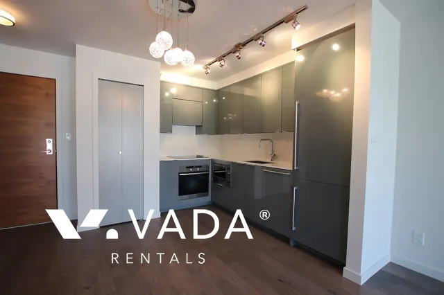 Cosmo in Downtown - 1 Bedroom Apartment For Rent in Vancouver at 810 - 161 West Georgia Street, Vancouver, BC
