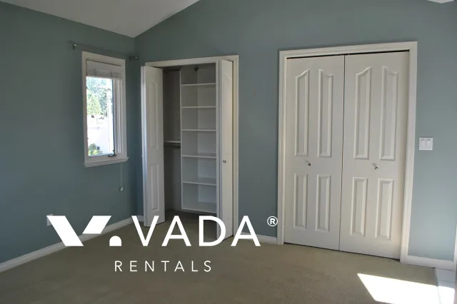 lLLAHEE in Norgate - 3 Bedroom Townhouse For Rent in North Vancouver at 203 - 1513 Bowser Avenue North, North Vancouver, BC