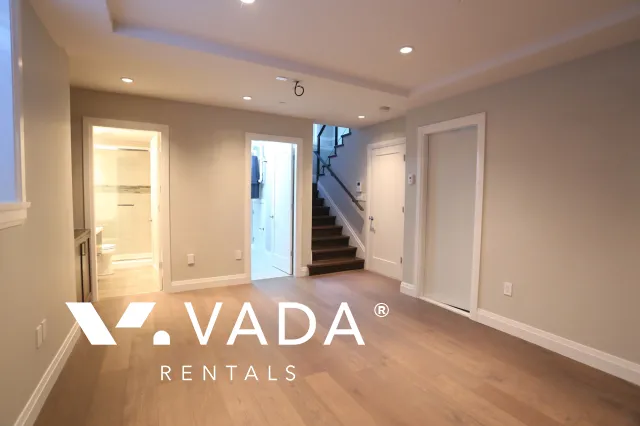 Victoria - 3 Bedroom House (Upper Level) For Rent in Vancouver at 1686 East 56th Avenue, Vancouver, BC