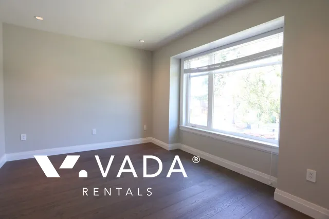 Victoria - 3 Bedroom House (Upper Level) For Rent in Vancouver at 1686 East 56th Avenue, Vancouver, BC