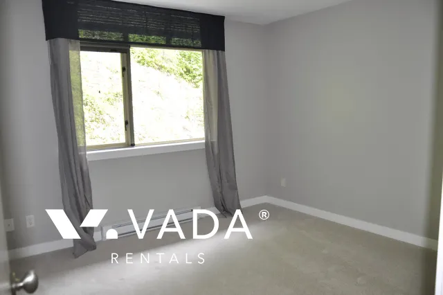 Seascapes in Howe Sound - 3 Bedroom Townhouse For Rent in West Vancouver at 8660 Seascape Drive, West Vancouver, BC