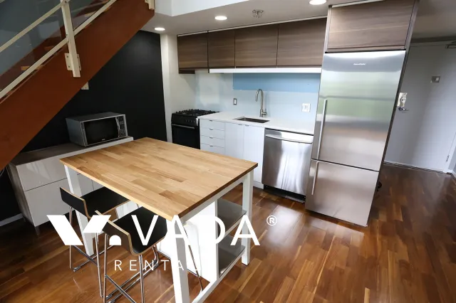 Spot in Downtown - 1 Bedroom Loft For Rent in Vancouver at 320 - 933 Seymour Street, Vancouver, BC