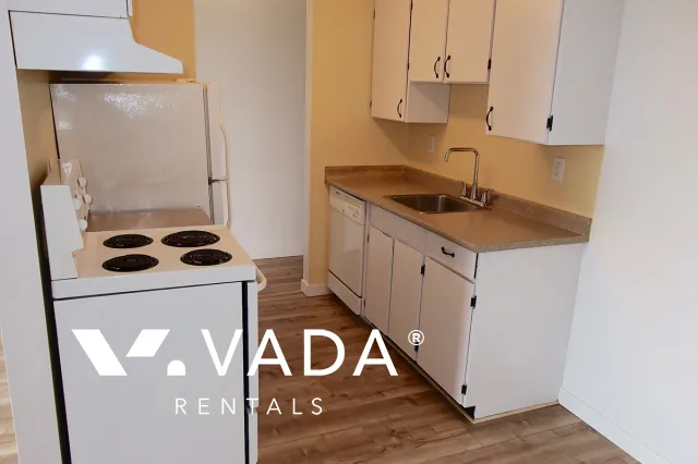 Springbok Court in Uptown - 2 Bedroom Apartment For Rent in New Westminster at 202 - 315 10th Street, New Westminster, BC