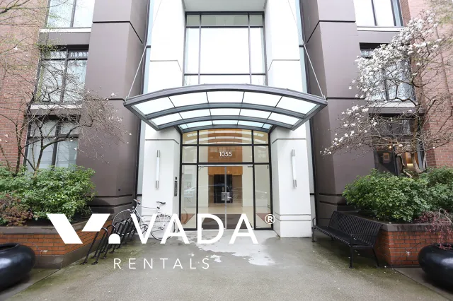 Domus in Yaletown - 2 Bedroom Apartment For Rent in Vancouver at 1403 - 1055 Homer Street, Vancouver, BC