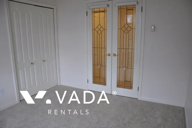 Village Square in Edgemont - 2 Bedroom Apartment For Rent in North Vancouver at 308 - 3151 Woodbine Drive, North Vancouver, BC