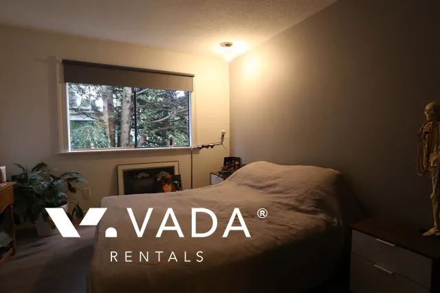 Frances Place in Grandview Woodland - 2 Bedroom Apartment For Rent in Vancouver at 202 - 1622 Frances Street, Vancouver, BC