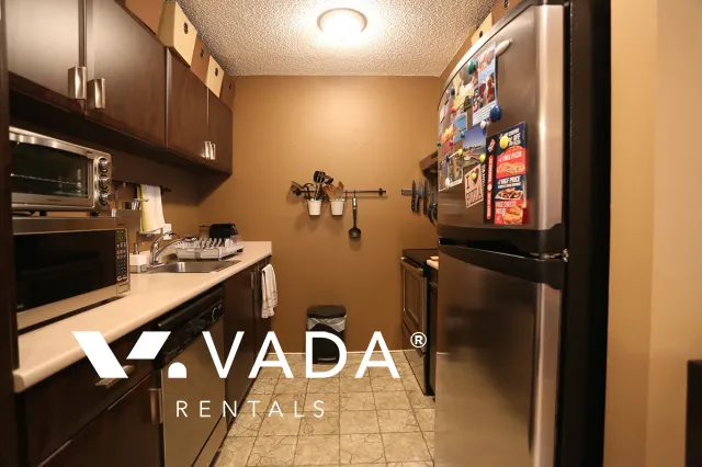 Hornby Court in Downtown - Furnished 1 Bedroom Apartment For Rent in Vancouver at 408 - 1330 Hornby Street, Vancouver, BC