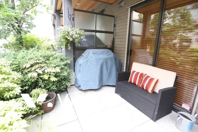 Brix in Kensington - 2 Bedroom Townhouse For Rent in Vancouver at 3796 Commercial Street, Vancouver, BC