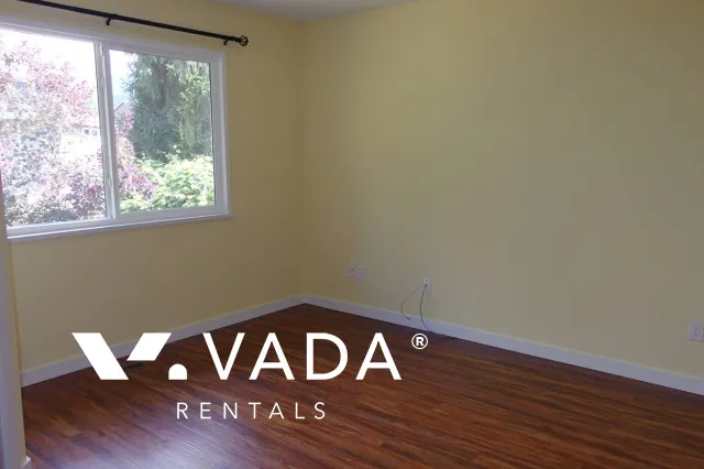 Central Coquitlam - 3 Bedroom House (Upper Level) For Rent in Coquitlam at 3207 Salt Spring Avenue, Coquitlam, BC