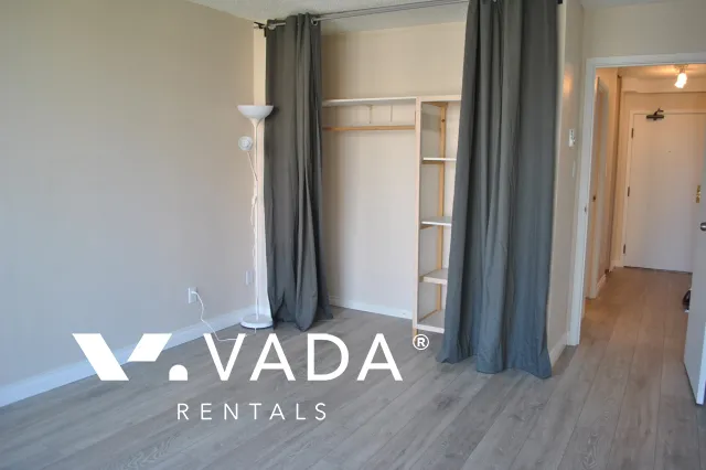 Parkside Manor in Metrotown - 1 Bedroom Apartment For Rent in Burnaby at 1403 - 6455 Willingdon Avenue, Burnaby, BC