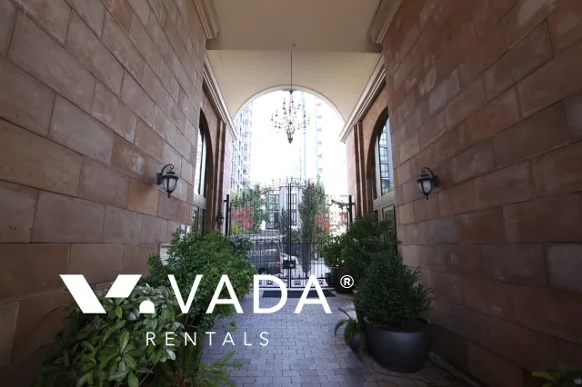 Grace in Yaletown - 2 Bedroom Apartment For Rent in Vancouver at 602 - 1280 Richards Street, Vancouver, BC