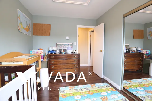 Mount Pleasant West in Mount Pleasant West - 3 Bedroom Townhouse For Rent in Vancouver at 88 West 16th Avenue, Vancouver, BC