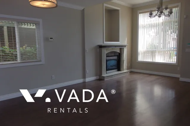 Metrotown - 5 Bedroom Duplex For Rent in Burnaby at 6621 Nolan Street, Burnaby, BC