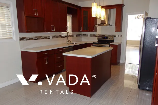 Metrotown - 5 Bedroom Duplex For Rent in Burnaby at 6621 Nolan Street, Burnaby, BC