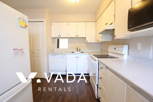 Tiffany Estates in Riverdale - 3 Bedroom Townhouse For Rent in Richmond at 35 - 6111 Tiffany Boulevard, Richmond, BC