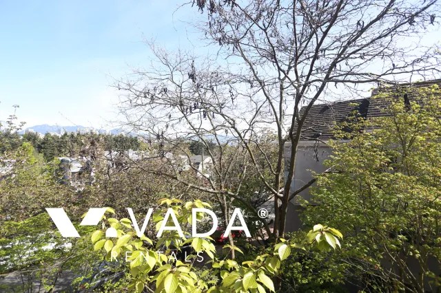 Laurel Court in Fairview - 2 Bedroom Townhouse For Rent in Vancouver at 870 West 7th Avenue, Vancouver, BC