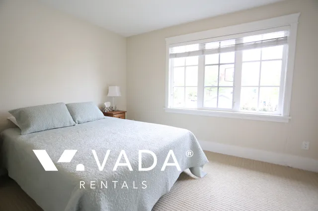 Stirling in Dunbar - 3 Bedroom Townhouse For Rent in Vancouver at 5475 Dunbar Street, Vancouver, BC