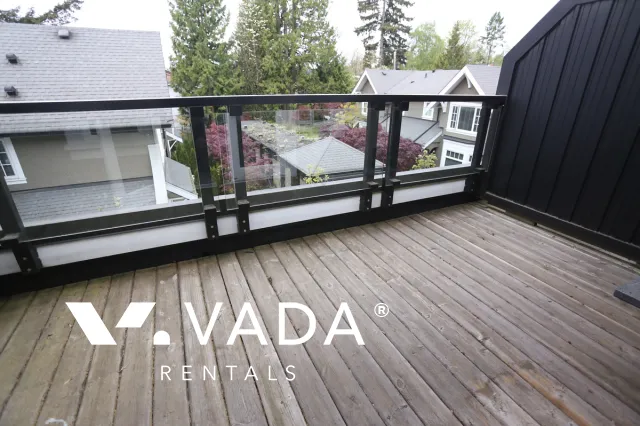 Stirling in Dunbar - 3 Bedroom Townhouse For Rent in Vancouver at 5475 Dunbar Street, Vancouver, BC
