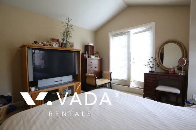 Fairview in Fairview - 3 Bedroom Townhouse For Rent in Vancouver at 837 West 14th Avenue, Vancouver, BC
