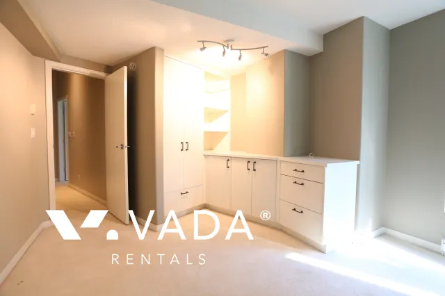 Classico in Coal Harbour - 2 Bedroom Townhouse For Rent in Vancouver at 601 Jervis Street, Vancouver, BC