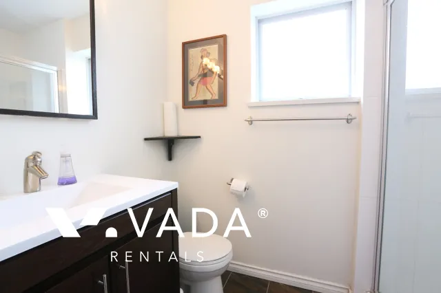 2815 Yew in Kitsilano - Furnished 2 Bedroom Apartment For Rent in Vancouver at 401 - 2815 Yew Street, Vancouver, BC