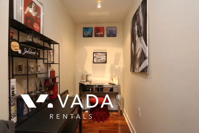 Envy in Lower Lonsdale - 1 Bedroom Apartment For Rent in North Vancouver at 407 - 160 3rd Street West, North Vancouver, BC