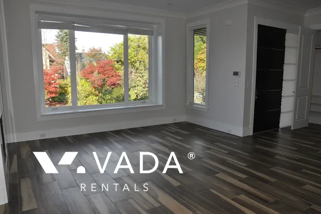 South Cambie - 3 Bedroom House (Upper Level) For Rent in Vancouver at 418 West 19th Avenue, Vancouver, BC