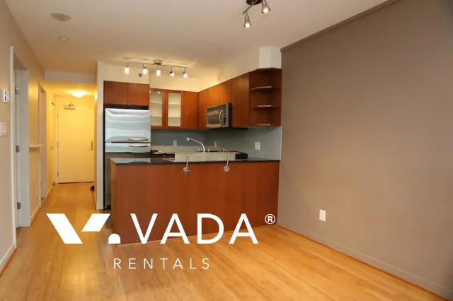 L'aria in Downtown - 1 Bedroom Apartment For Rent in Vancouver at 605 - 822 Seymour Street, Vancouver, BC