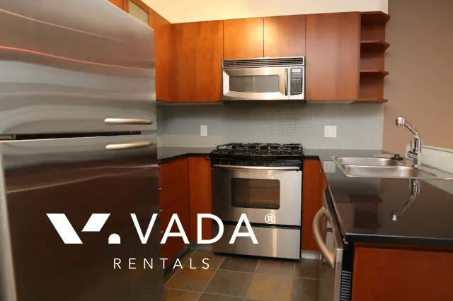 L'aria in Downtown - 1 Bedroom Apartment For Rent in Vancouver at 605 - 822 Seymour Street, Vancouver, BC