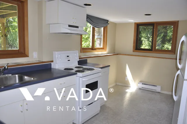 Dunbar - 5 Bedroom House For Rent in Vancouver at 3876 West 36th Avenue, Vancouver, BC