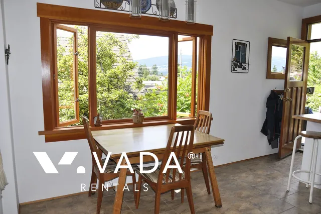 Central Lonsdale - 4 Bedroom House For Rent in North Vancouver at 412 East 17th Street, North Vancouver, BC