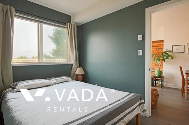 Magnolia in Kensington - Furnished 2 Bedroom Penthouse For Rent in Vancouver at 5 - 702 East King Edward Avenue, Vancouver, BC