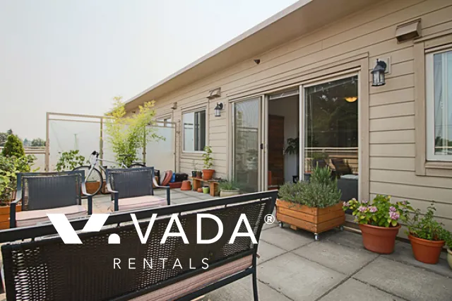 Magnolia in Kensington - Furnished 2 Bedroom Penthouse For Rent in Vancouver at 5 - 702 East King Edward Avenue, Vancouver, BC