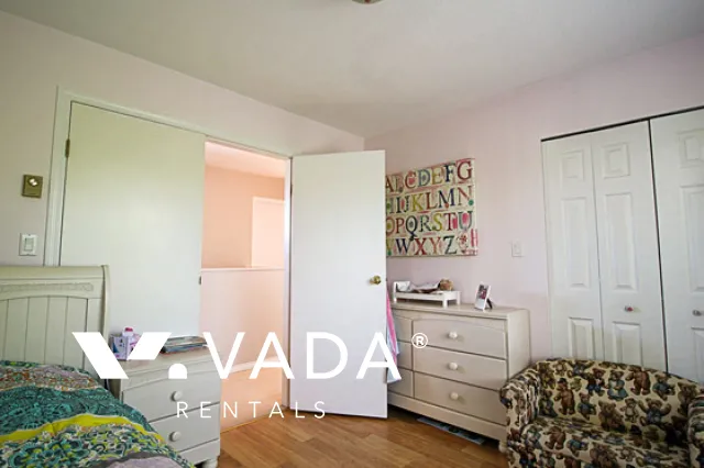 Welton Court in Riley Park - Furnished 3 Bedroom Townhouse For Rent in Vancouver at 3 - 4295 Sophia Street, Vancouver, BC