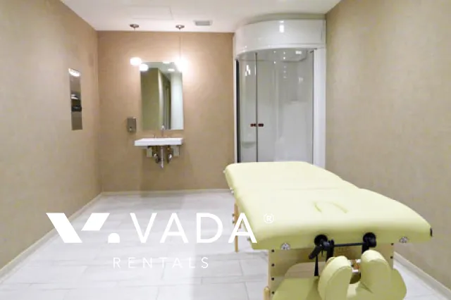 Two Harbour Green in Coal Harbour - 2 Bedroom Apartment For Rent in Vancouver at 802 - 1139 West Cordova Street, Vancouver, BC