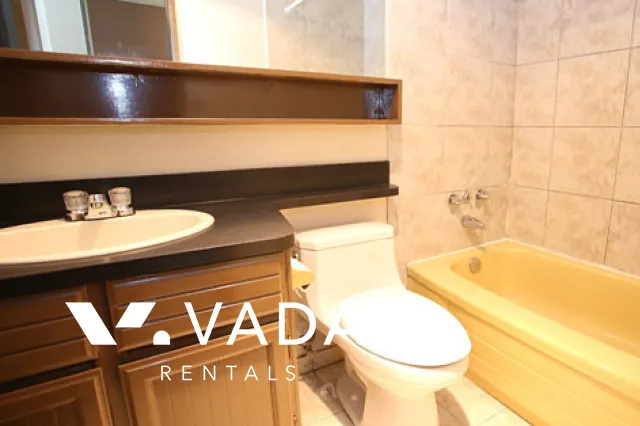 Oceans Door in Kitsilano - Studio For Rent in Vancouver at 310 - 2450 Cornwall Street, Vancouver, BC
