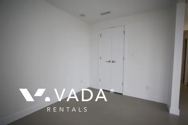Meccanica in Southeast False Creek - 1 Bedroom Apartment For Rent in Vancouver at 1002 - 108 East 1st Avenue, Vancouver, BC