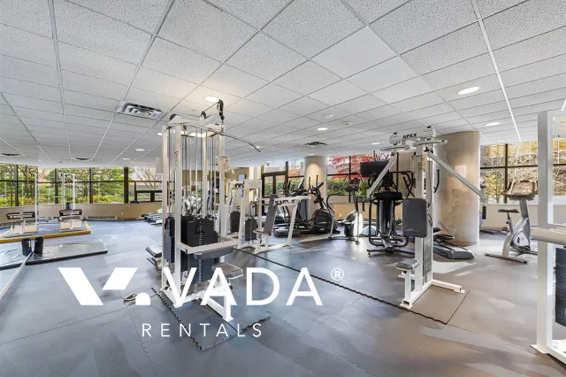 Lions in Downtown - 1 Bedroom Apartment For Rent in Vancouver at 405 - 1331 Alberni Street, Vancouver, BC, V6E 4S1