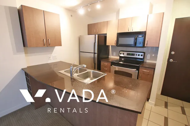 Hudson in Downtown - 1 Bedroom Apartment For Rent in Vancouver at 2506 - 610 Granville Street, Vancouver, BC