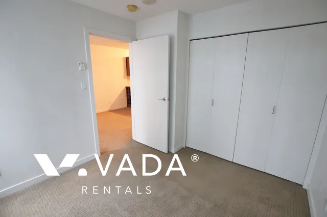 Hudson in Downtown - 1 Bedroom Apartment For Rent in Vancouver at 2506 - 610 Granville Street, Vancouver, BC