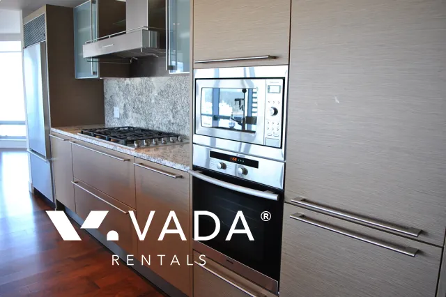 Shangri-La in Downtown - 2 Bedroom Apartment For Rent in Vancouver at 3102 - 1111 Alberni Street, Vancouver, BC