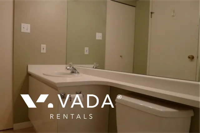 City Crest in Yaletown - 1 Bedroom Apartment For Rent in Vancouver at 806 - 1155 Homer Street, Vancouver, BC