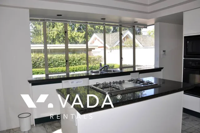 Kerrisdale - 5 Bedroom House For Rent in Vancouver at 6211 Marguerite Street, Vancouver, BC