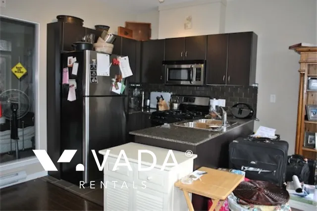 Avenue in Point Grey - 1 Bedroom Apartment For Rent in Vancouver at 201 - 4479 West 10th Avenue, Vancouver, BC