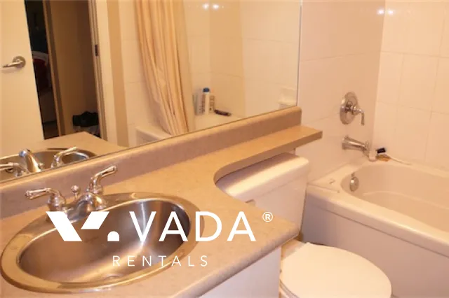 Savoy in Yaletown - 1 Bedroom Apartment For Rent in Vancouver at 2704 - 928 Richards Street, Vancouver, BC
