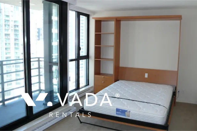Yaletown Park in Yaletown - Studio For Rent in Vancouver at 2308 - 909 Mainland Street, Vancouver, BC