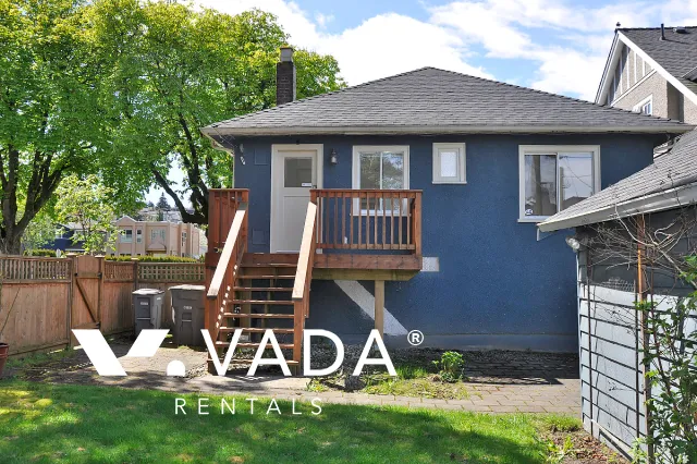 Kitsilano - 3 Bedroom House For Rent in Vancouver at 2990 Waterloo Street, Vancouver, BC