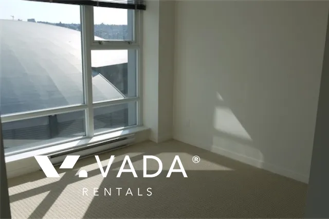 Spectrum in Downtown - 2 Bedroom Apartment For Rent in Vancouver at 902 - 131 Regiment Square, Vancouver, BC