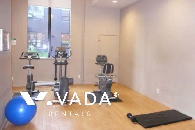 Yaletown Park in Yaletown - 1 Bedroom Apartment For Rent in Vancouver at 1005 - 928 Homer Street, Vancouver, BC